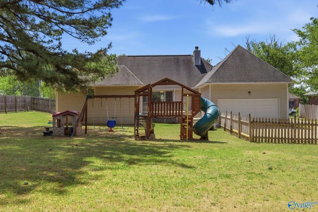 1119 Chesterfield Road SE, Huntsville, AL 35803