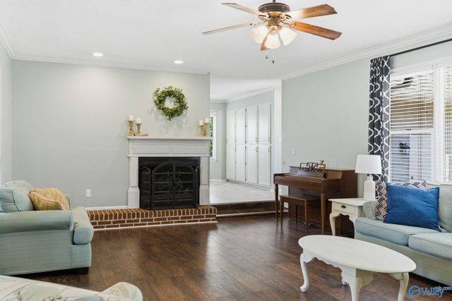 1119 Chesterfield Road SE, Huntsville, AL 35803