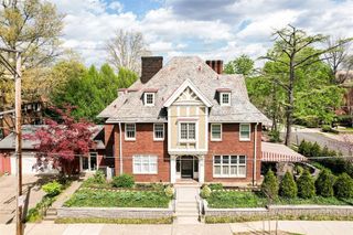 333 Devonshire, Shadyside, PA 15213