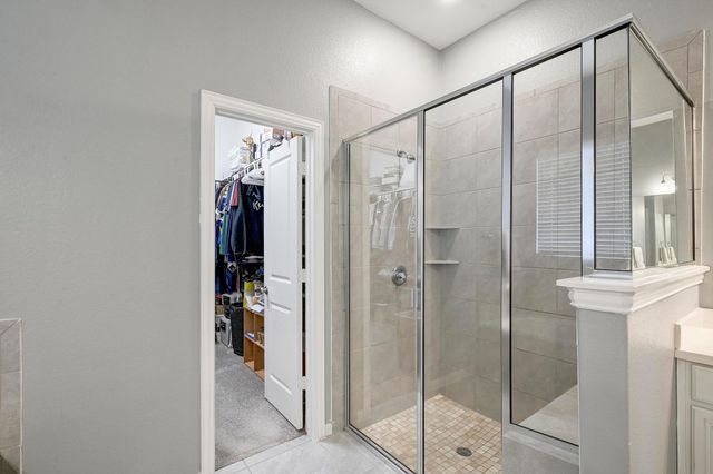 2032 Sauterne DR, Leander, TX 78641