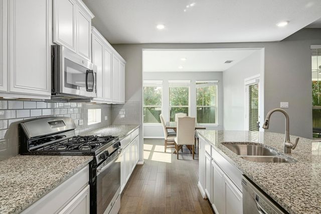 2032 Sauterne DR, Leander, TX 78641