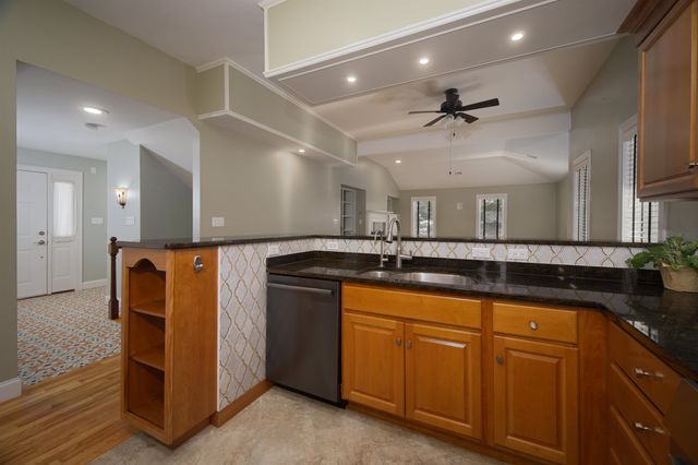 228 Cushing Road, Newmarket, NH 03857