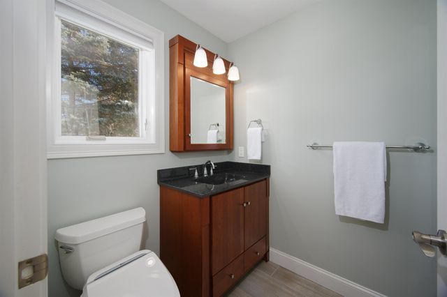 228 Cushing Road, Newmarket, NH 03857