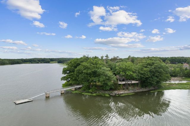 228 Cushing Road, Newmarket, NH 03857