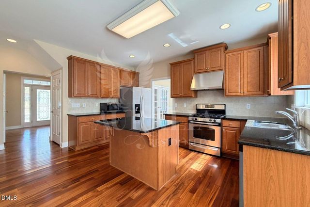 101 Scotlow Way, Morrisville, NC 27560