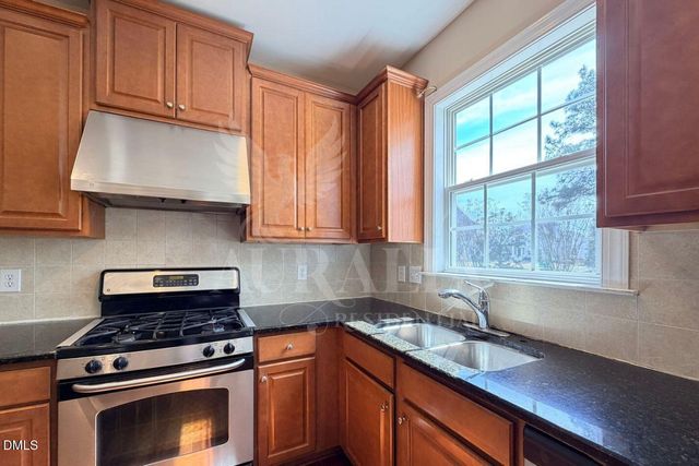 101 Scotlow Way, Morrisville, NC 27560