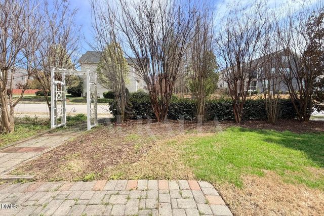 101 Scotlow Way, Morrisville, NC 27560