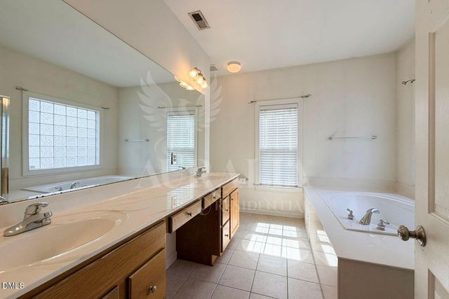 101 Scotlow Way, Morrisville, NC 27560