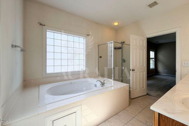 101 Scotlow Way, Morrisville, NC 27560