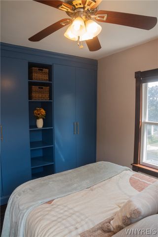 90 Hedley Place, Buffalo, NY 14208