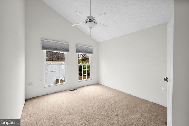 429 DEERPATH AVE SW, Leesburg, VA 20175