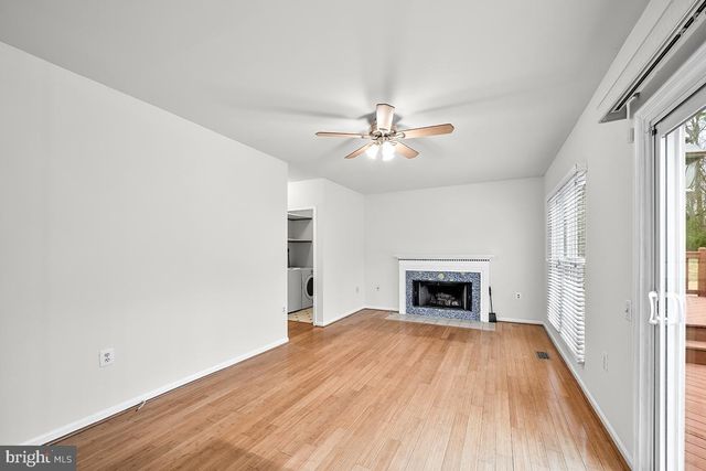 429 DEERPATH AVE SW, Leesburg, VA 20175