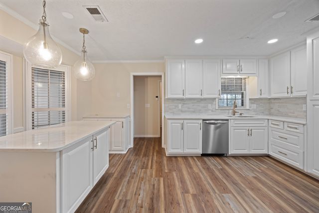 1801 Biggers Road, Columbus, GA 31904