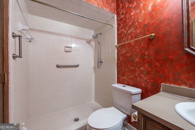 1801 Biggers Road, Columbus, GA 31904