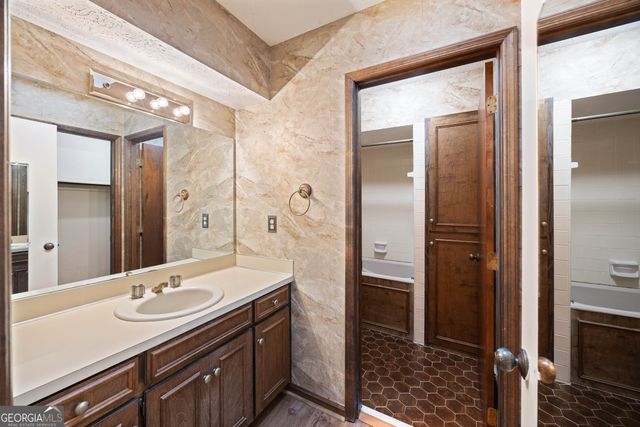 1801 Biggers Road, Columbus, GA 31904