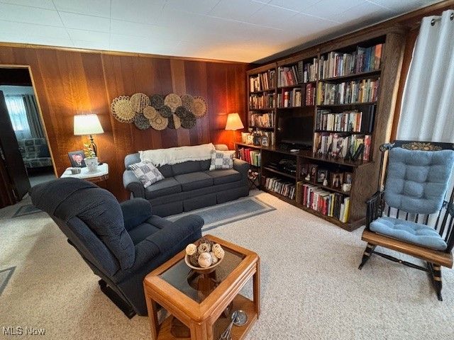 2747 Barclay Messerly Road, Southington, OH 44470