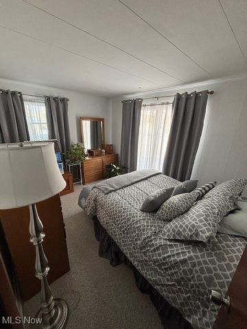 2747 Barclay Messerly Road, Southington, OH 44470