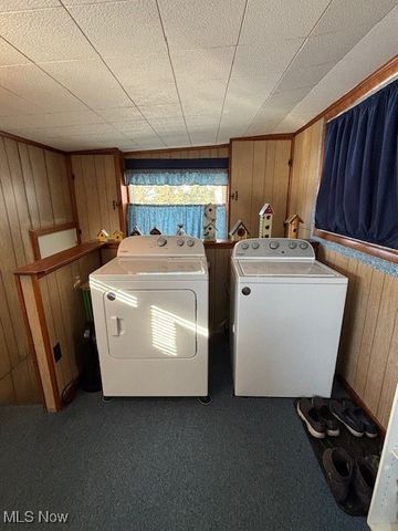 2747 Barclay Messerly Road, Southington, OH 44470