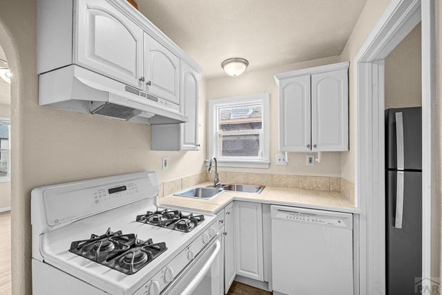 217 Veta Ave, Pueblo, CO 81004