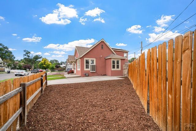 217 Veta Ave, Pueblo, CO 81004