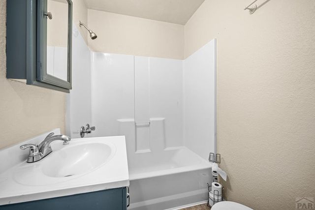217 Veta Ave, Pueblo, CO 81004