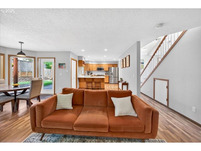 5359 Nw WICKIUP Way, Portland, OR 97229