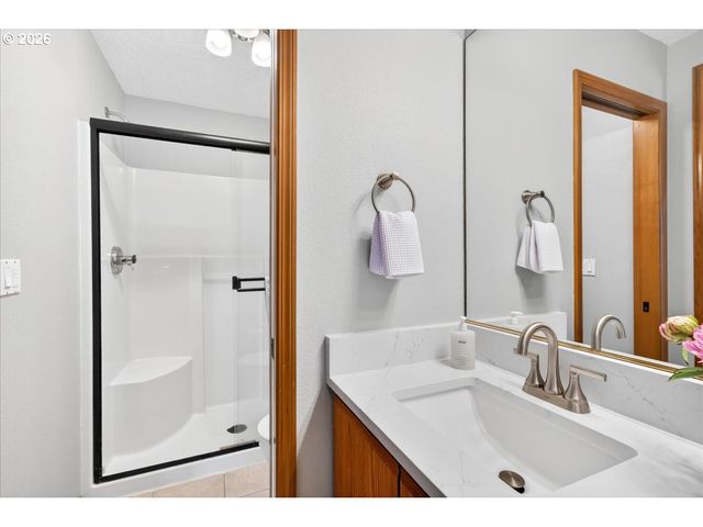 5359 Nw WICKIUP Way, Portland, OR 97229