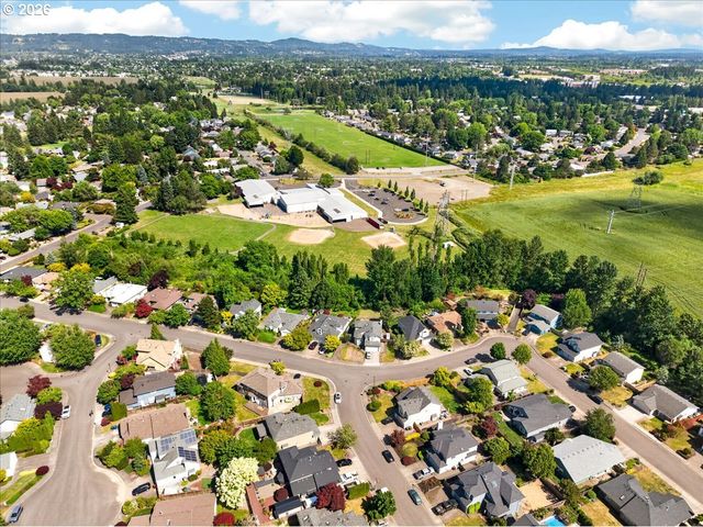 5359 Nw WICKIUP Way, Portland, OR 97229
