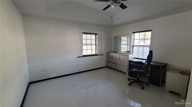 2815 Roselawn Drive, Weslaco, TX 78596