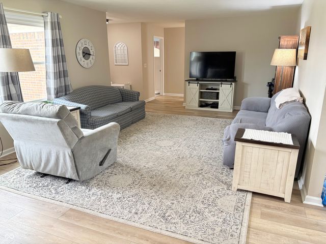 4886 N Ohio Street, Clayton, IN 46118