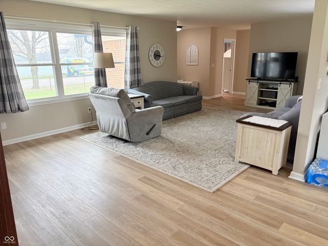 4886 N Ohio Street, Clayton, IN 46118