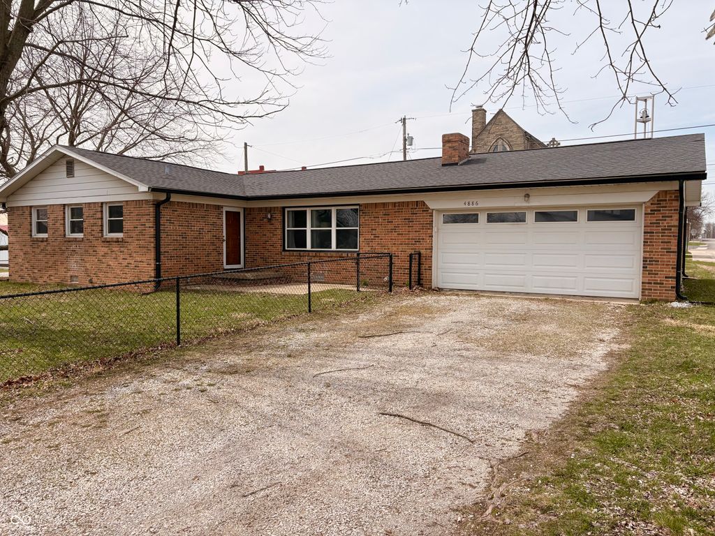 4886 N Ohio Street, Clayton, IN 46118