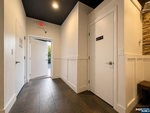 332 Broad Avenue, Leonia, NJ 07605