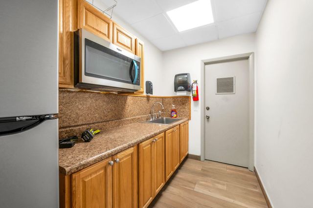 5220 Las Verdes Circle 108, Delray Beach, FL 33484