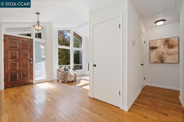 1354 Ramsay Circle, Walnut Creek, CA 94597