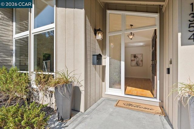 1354 Ramsay Circle, Walnut Creek, CA 94597