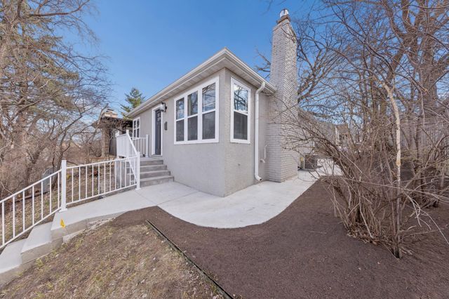 5123 Chicago Avenue, Minneapolis, MN 55417