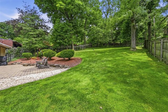 2322 Marbury Rd, Churchill Boro, PA 15221