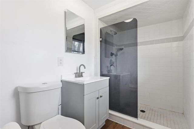 6382 Houghten Drive, Troy, MI 48098