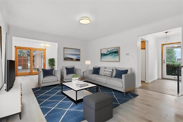 6382 Houghten Drive, Troy, MI 48098