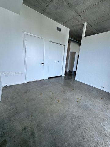 10 SW South River Dr 1710, Miami, FL 33130