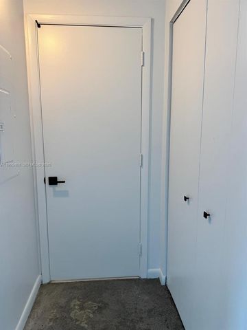 10 SW South River Dr 1710, Miami, FL 33130