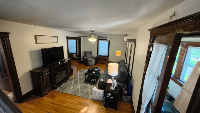 66 Edgemere Rd, Lynn, MA 01904