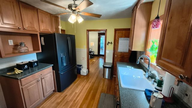 66 Edgemere Rd, Lynn, MA 01904