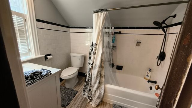 66 Edgemere Rd, Lynn, MA 01904