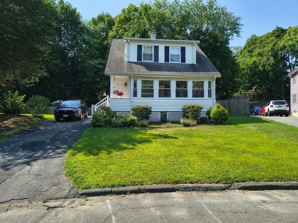 66 Edgemere Rd, Lynn, MA 01904