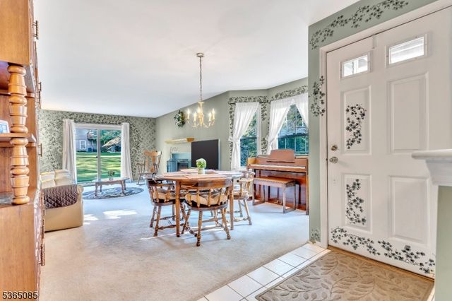 1407 Pinhorn Dr 1407, Bridgewater Twp., NJ 08807