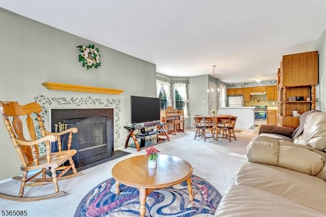 1407 Pinhorn Dr 1407, Bridgewater Twp., NJ 08807