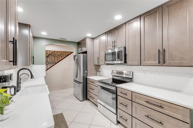2236 DEERWOOD DRIVE, New Smyrna Beach, FL 32168