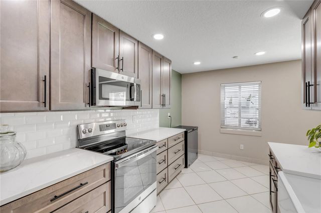 2236 DEERWOOD DRIVE, New Smyrna Beach, FL 32168